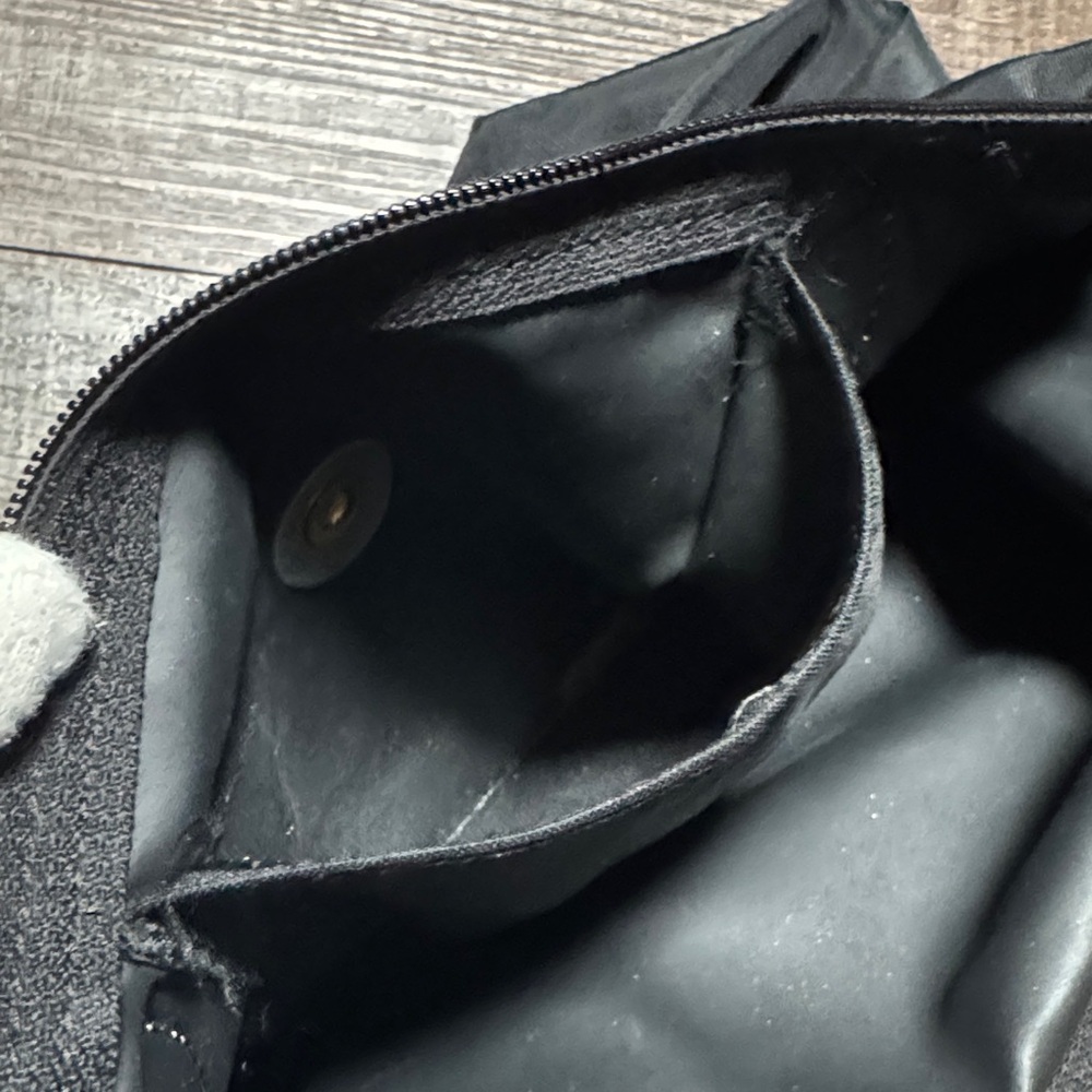 Longchamp Le Pliage Black Tote - Picture 12 of 15